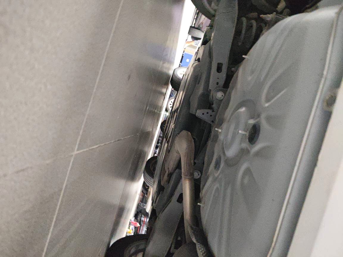 Toyota Corolla Hybrid 1.8L E CVT Флагман