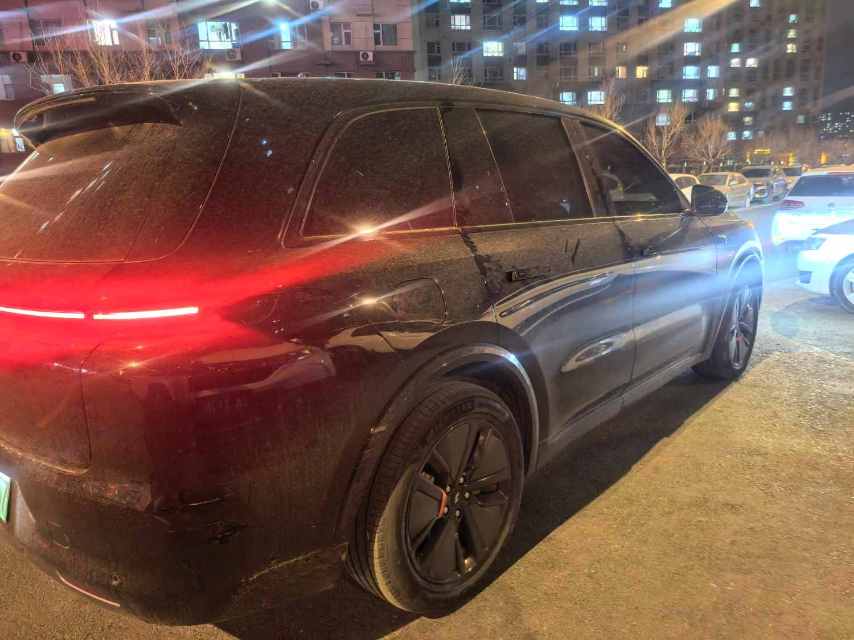 Li Auto L (Liter) 8 Max