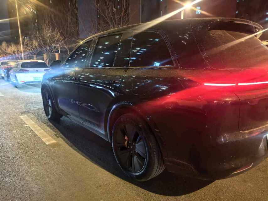 Li Auto L (Liter) 8 Max
