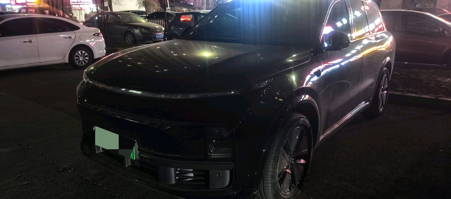 Li Auto L (Liter) 8 Max