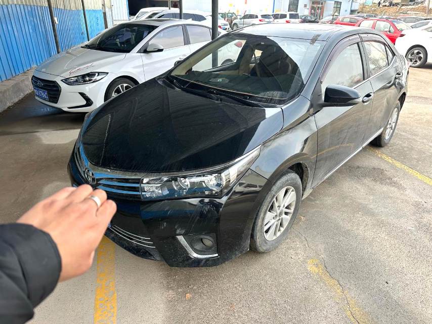 Toyota Corolla 1.6L CVT GLX i