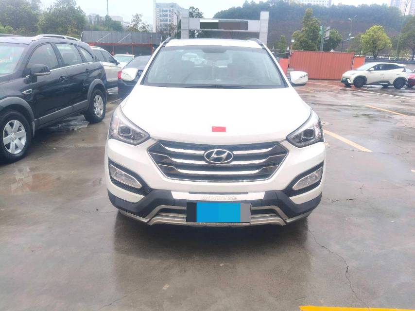 胜达 Model Year 2.4L 自动两驱舒适型 5 Seats