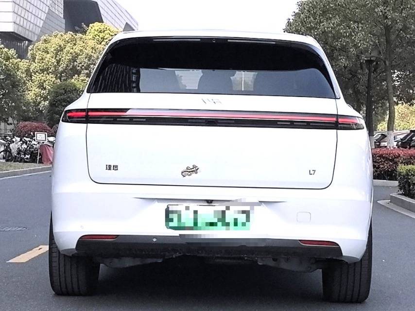 Li Auto L (Liter) 7 Air