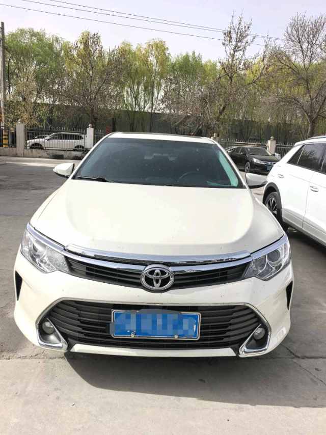 Toyota Camry 2.0E Elite