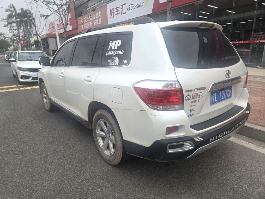 Toyota Highlander 2,7 л, 2WD, 5-местная версия Elite