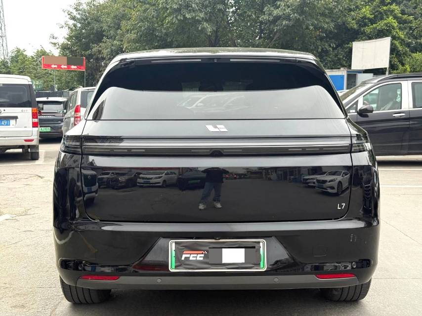 Li Auto L (Liter) 7 Air