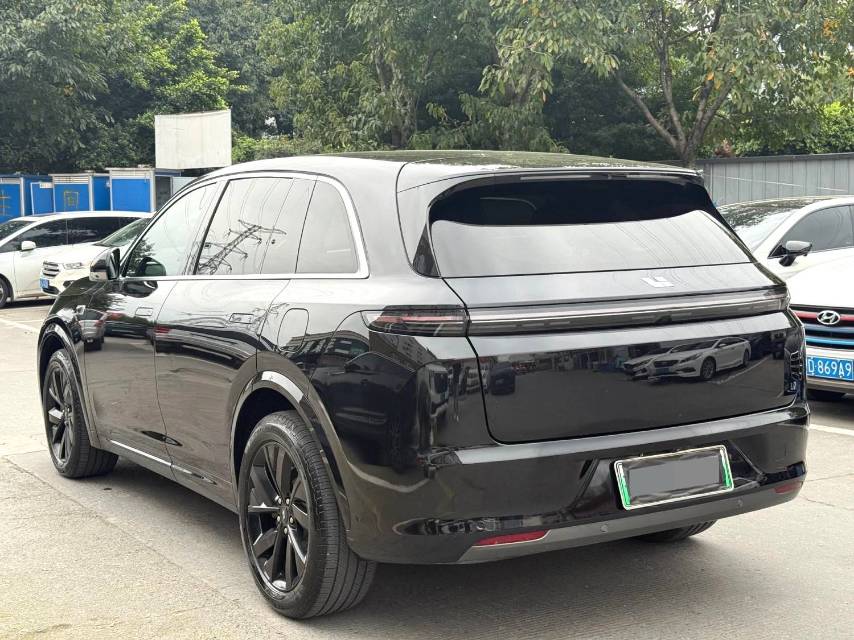 Li Auto L (Liter) 7 Air
