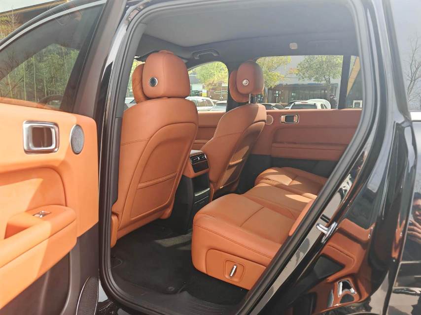 Li Auto L (литр) 6 Pro