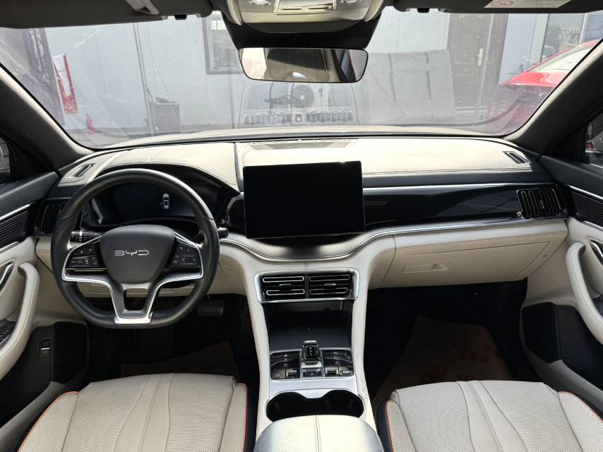 宋 PLUS New Energy Model Year 冠军版 DM i 110KM Flagship