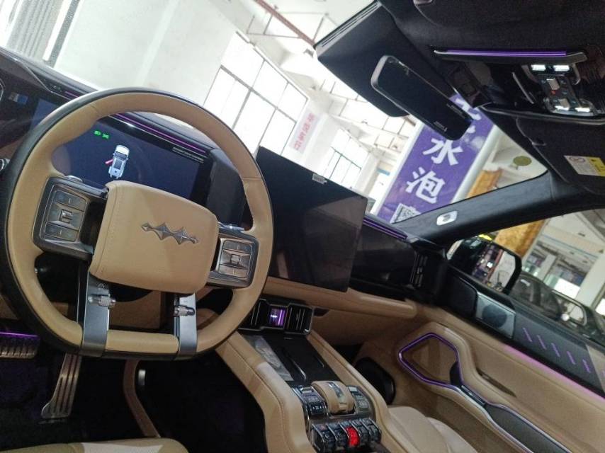 豹 8 Model Year 智勇旗舰版 7 Seats