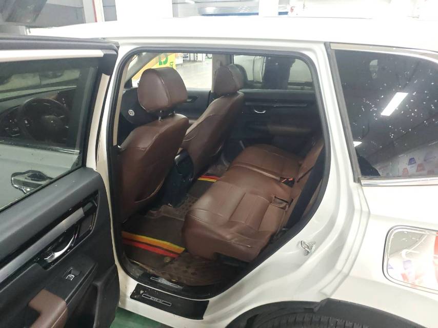 Honda CR V Model Year 240TURBO 四驱臻享版 5 Seats