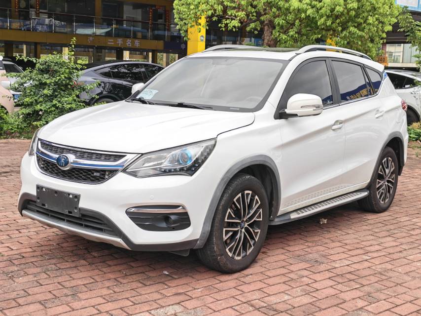 BYD DM 1.5TID с полным приводом