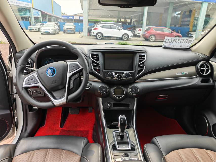 宋新能源 Model Year 宋 DM 1.5TID 全时四驱尊贵型