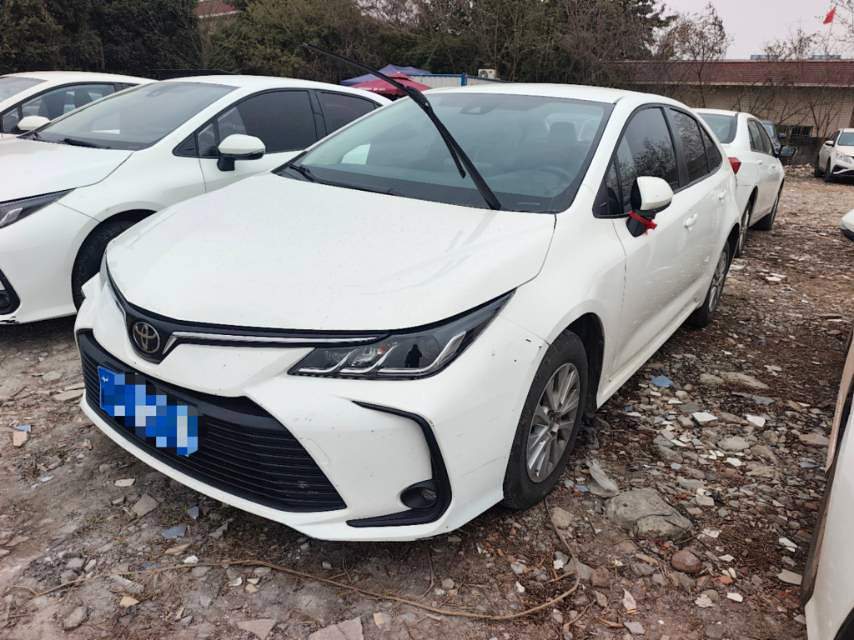 Toyota Corolla 1.2T S в комплектации CVT PLUS