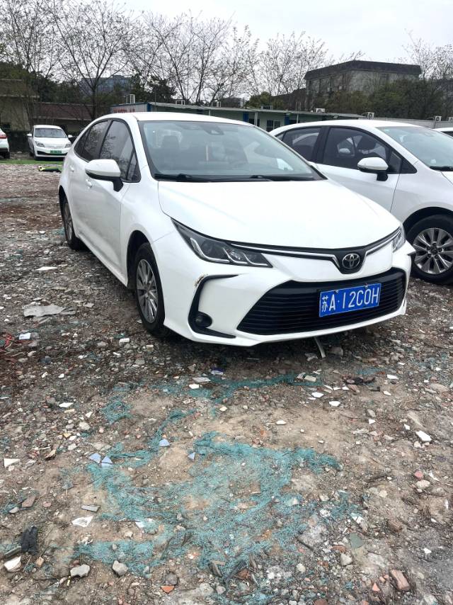 Toyota Corolla 1.2T S в комплектации CVT PLUS