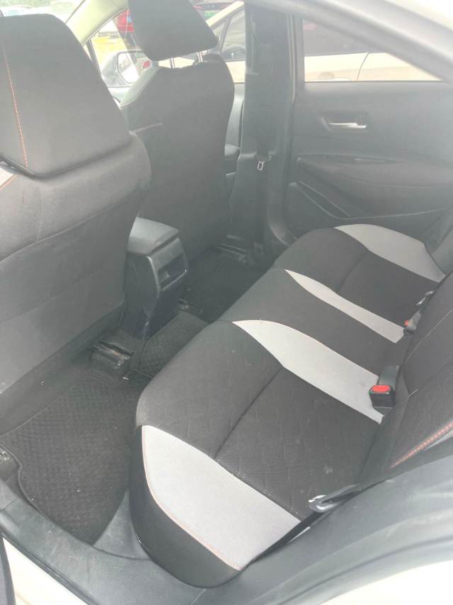 Toyota Corolla 1.2T S в комплектации CVT PLUS