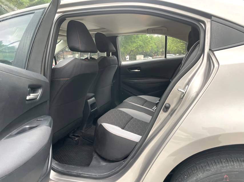 Toyota Corolla 1.2T S в комплектации CVT PLUS