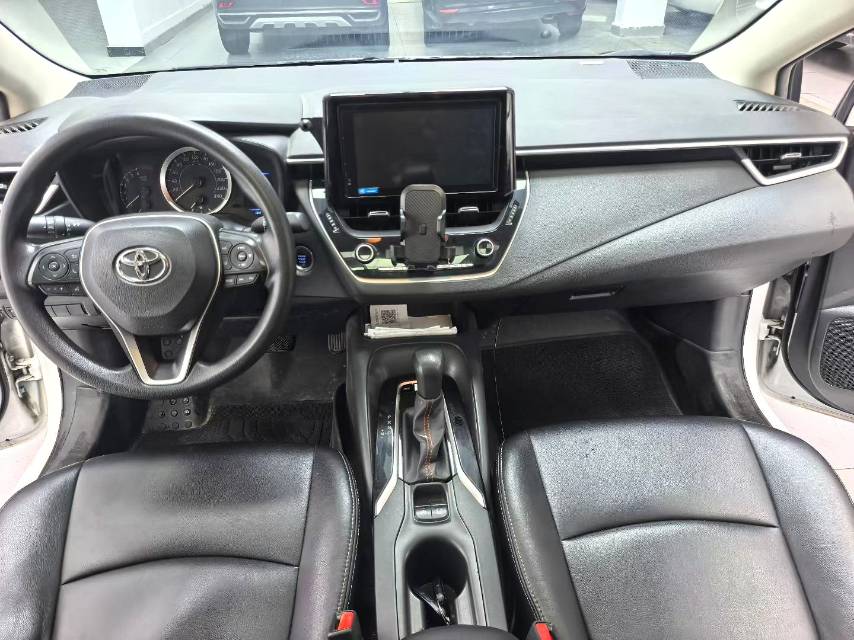 Toyota Corolla 1.2T S в комплектации CVT PLUS