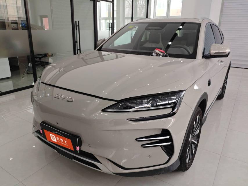 宋 PLUS New Energy Model Year Electric Vehicle 智驾版 520km Premium