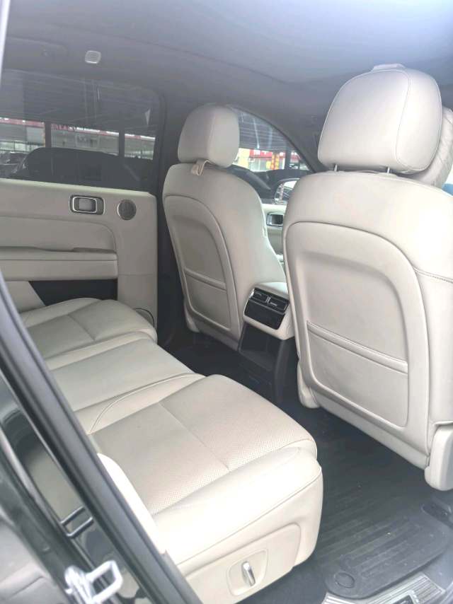 Li Auto L (литр) 6 Pro