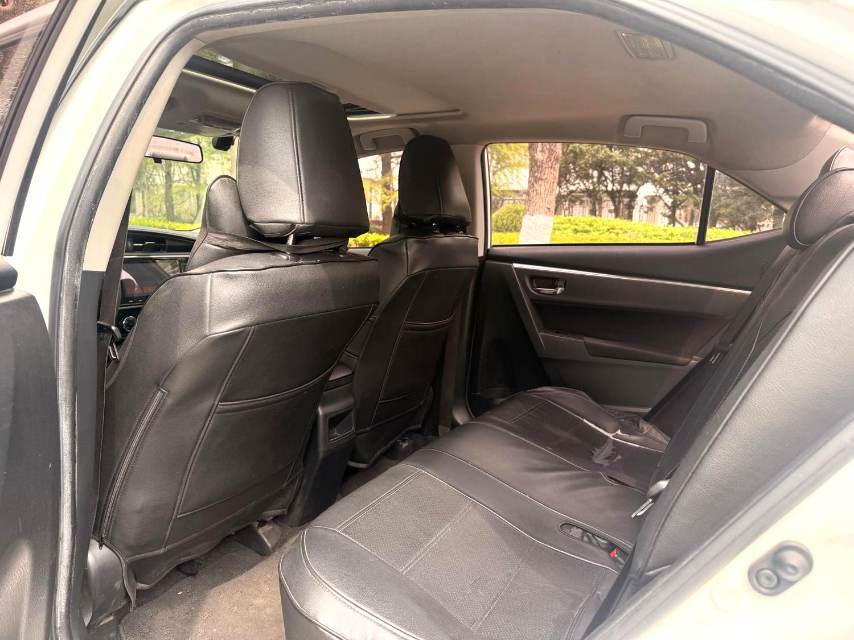 Toyota Corolla 1.2T CVT GLX i