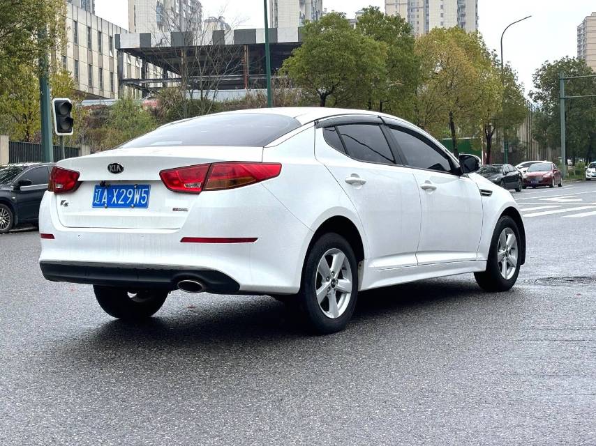 Kia K 5 Model Year 2.0L Automatic 15 周年特别版 LUX