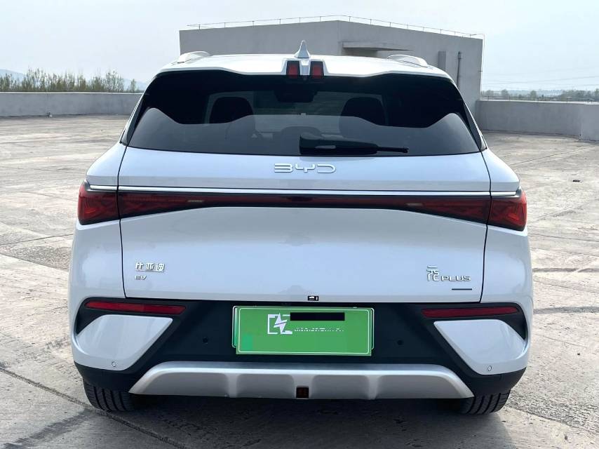 BYD PLUS 510KM
