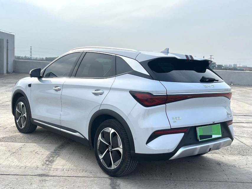 BYD PLUS 510KM