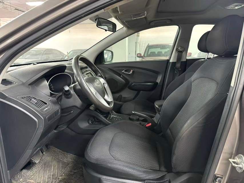 北京现代 ix 35 Model Year 2.0L 自动两驱舒适型 国 V
