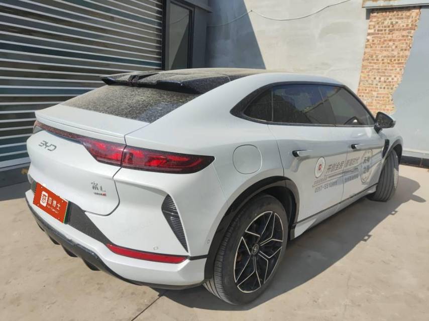 宋 L (Liter) Electric Vehicle Model Year 智驾版 602km 激光雷达四驱型