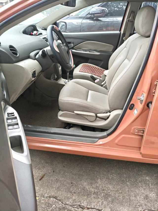 Toyota 1.6L GL i Automatic Transmission