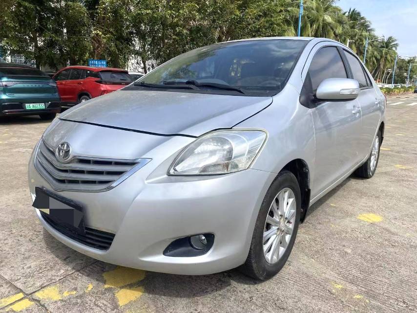 Toyota 1.6L GL i Automatic Transmission