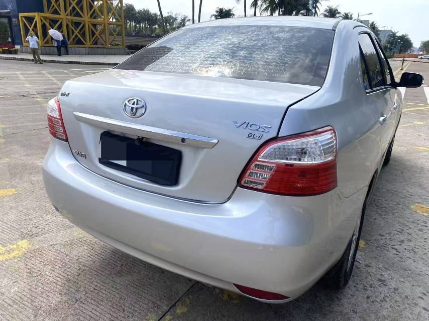 Toyota 1.6L GL i Automatic Transmission