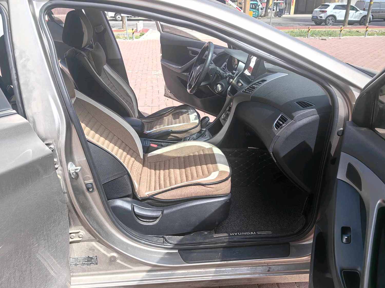 朗动 Model Year 1.6L 自动智能型
