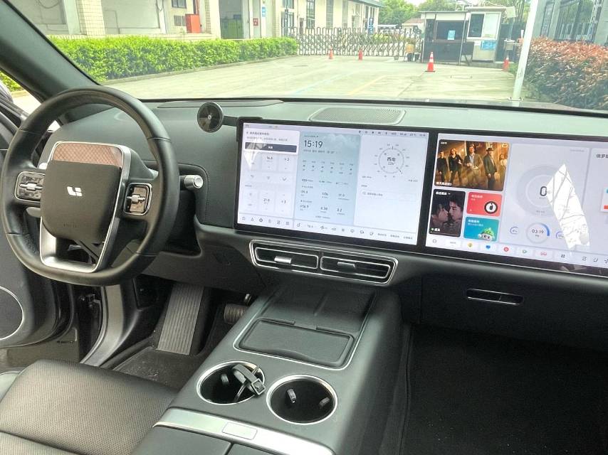 Li Auto L (Liter) 7 Air