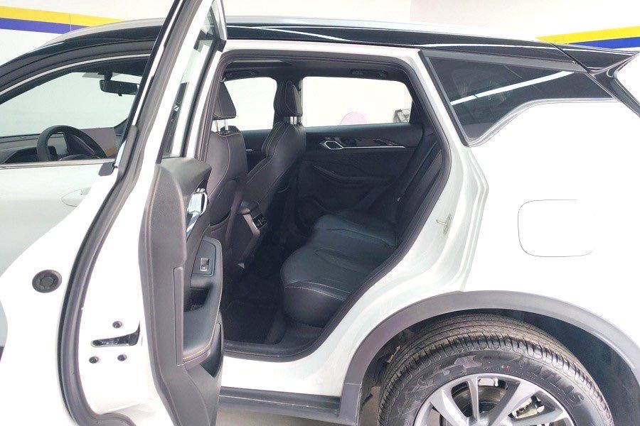 Geely L (литр) 1.5TD с коробкой передач DCT