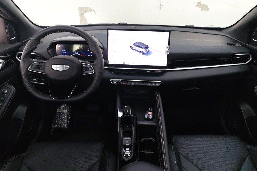 Geely L (литр) 1.5TD с коробкой передач DCT