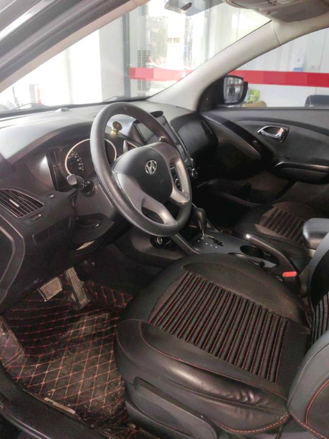 北京现代 ix 35 Model Year 2.0L 自动两驱领先型 国 V
