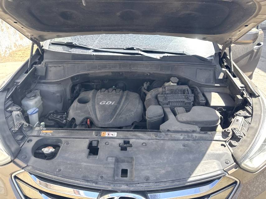 Hyundai Santa Fe 2.4L Automatic4WD