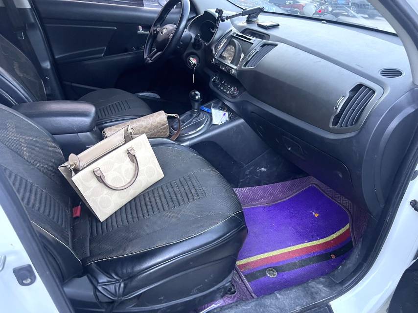 智跑 Model Year 2.0L 自动两驱版 GL