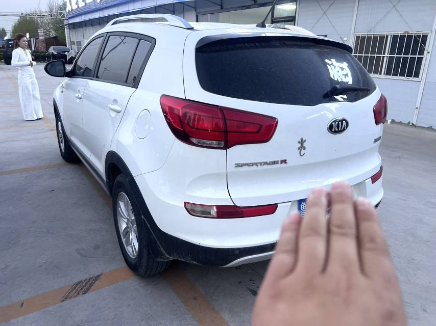 智跑 Model Year 2.0L 自动两驱版 GL