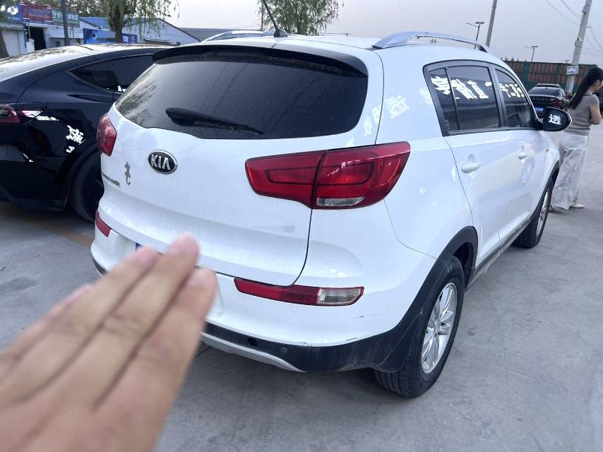 智跑 Model Year 2.0L 自动两驱版 GL