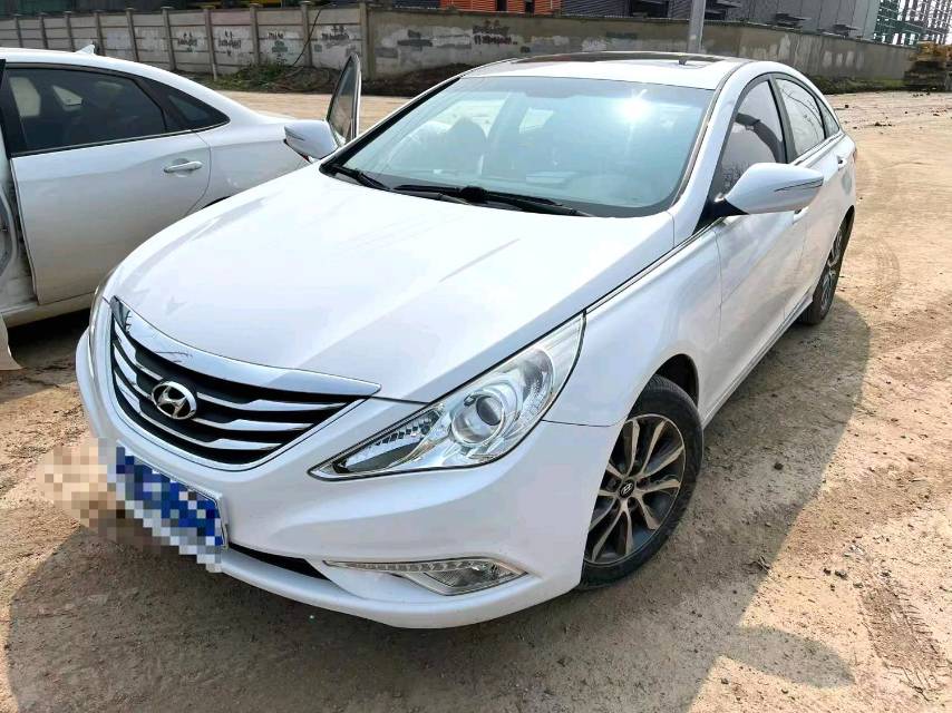 Hyundai 2.0L GLS