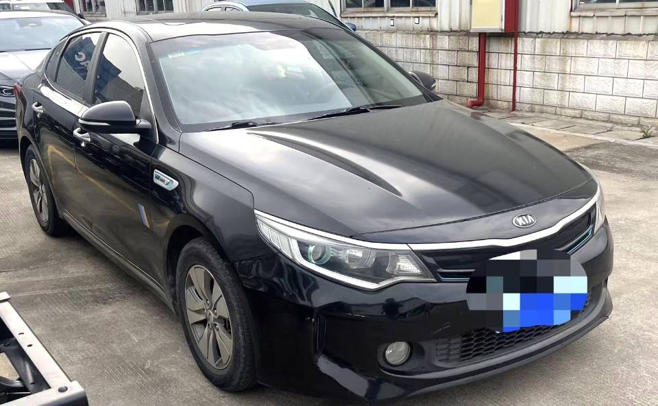Kia K 5 2.0L hybrid GLS