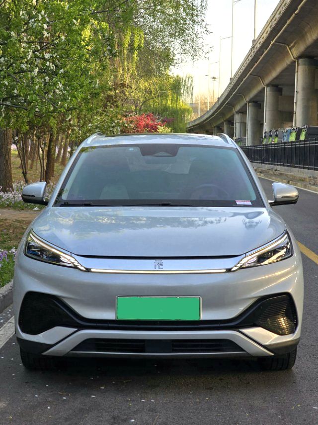 BYD PLUS 430KM Premium