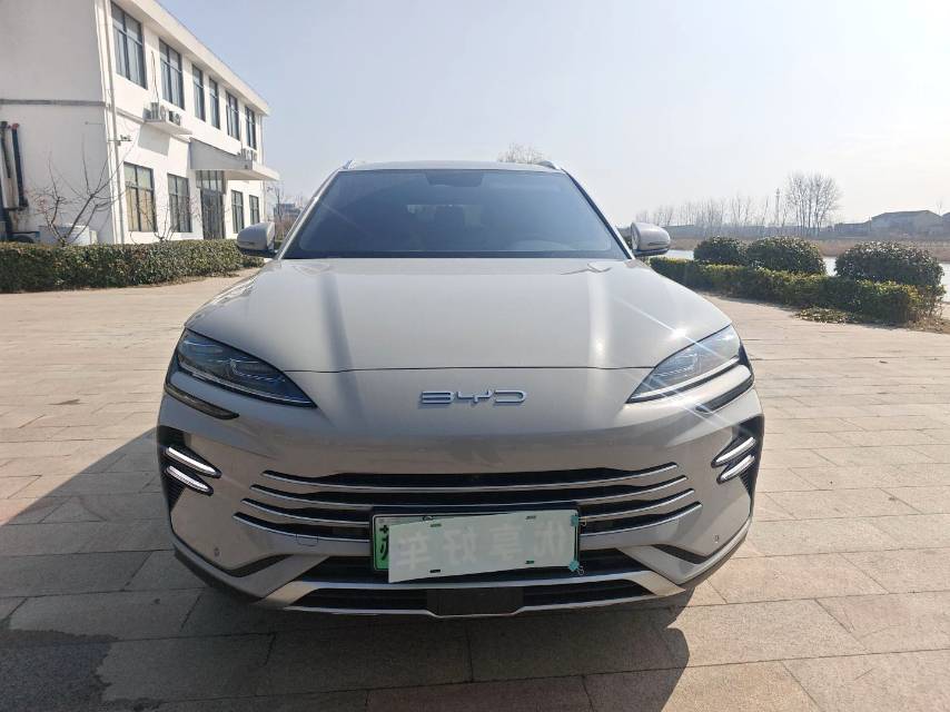 BYD PLUS New Energy DM i 71km Luxury