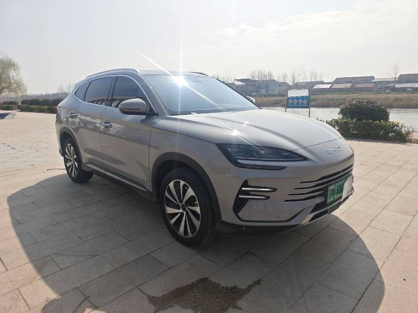 BYD PLUS New Energy DM i 71km Luxury