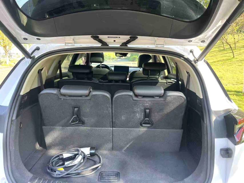 BYD Electric Vehicle 600 2WD
