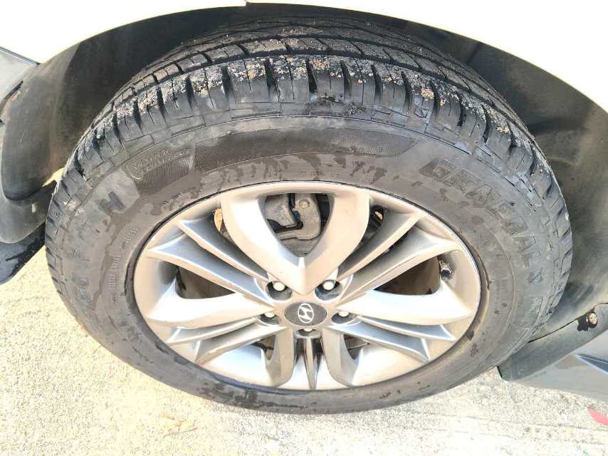 北京现代 ix 35 Model Year 2.0L 自动两驱智能型 国 IV