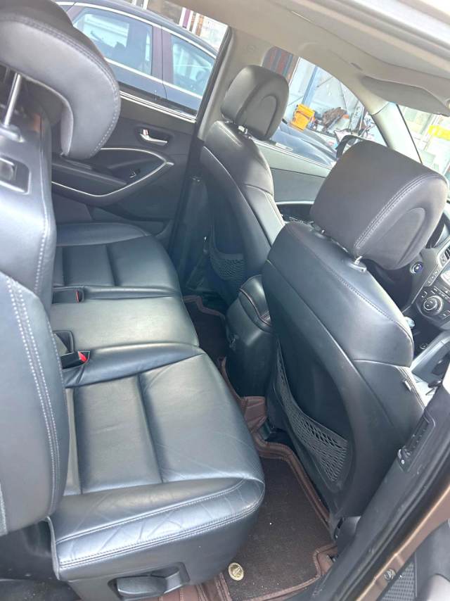 Hyundai Santa Fe 2.0T Automatic4WD 7 Seats